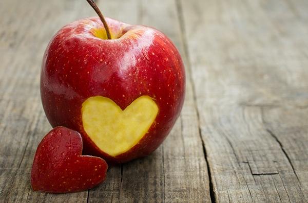 Health Benefits Apples, Apples Nitrition, Sports Nutrition, Health Food, Health Nuitrition, www.swim.by, PASTA PARTY, fiber, vitamins minerals, Apples Benefits, Apples Diet, Apples for Healthy Heart, Apples for Triathlon, Apples for Swimmers, Triathletes, Runners Food, Swim.by