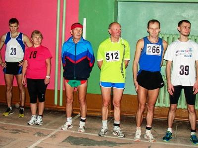 Марафон в манеже, Одиссей Дельянов, первый марафон, марафон в Молодечно, Swim.by