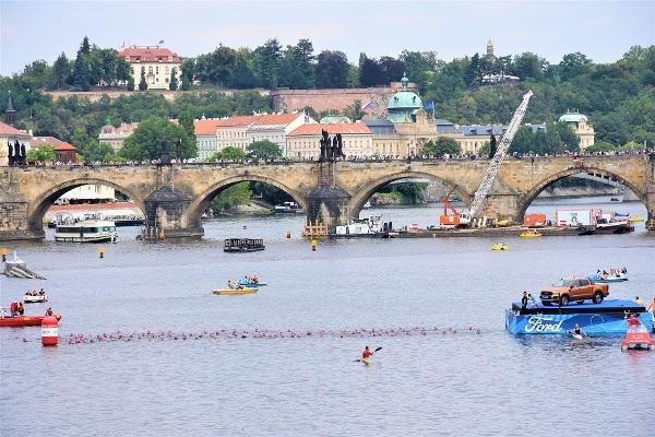 FORD CHALLENGE PRAGUE 2019 | Swimming Open Water Swimming CHALLENGE PRAGUE 2019, Open Water Swimming Prague, Czech Triathlon Photo, Challenge Prague Triathlon PHOTOS, www.swim.by, CHALLENGE PRAGUE FOTO, Open Water Swimming PHOTO, CHALLENGE PRAGUE TRIATHLON SWIMMING PHOTOS, Swim.by