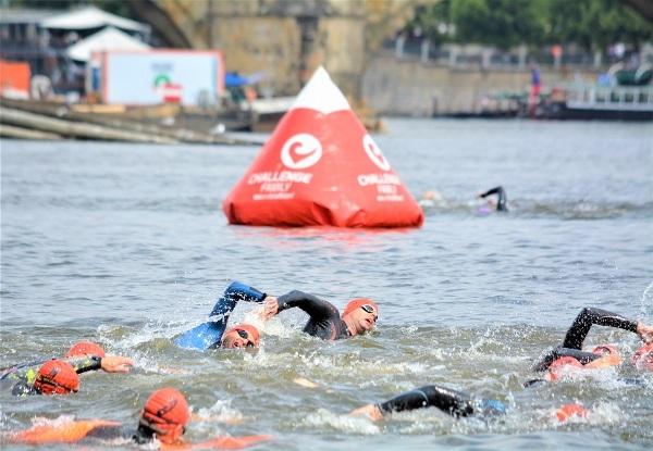 FORD CHALLENGE PRAGUE 2019 | Swimming Open Water Swimming CHALLENGE PRAGUE 2019, Open Water Swimming Prague, Czech Triathlon Photo, Challenge Prague Triathlon PHOTOS, www.swim.by, CHALLENGE PRAGUE FOTO, Open Water Swimming PHOTO, CHALLENGE PRAGUE TRIATHLON SWIMMING PHOTOS, Swim.by