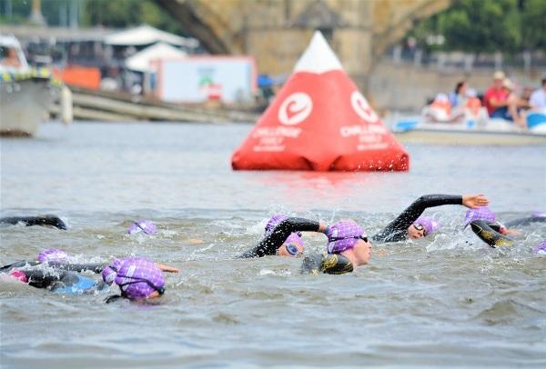 FORD CHALLENGE PRAGUE 2019 | Swimming Open Water Swimming CHALLENGE PRAGUE 2019, Open Water Swimming Prague, Czech Triathlon Photo, Challenge Prague Triathlon PHOTOS, www.swim.by, CHALLENGE PRAGUE FOTO, Open Water Swimming PHOTO, CHALLENGE PRAGUE TRIATHLON SWIMMING PHOTOS, Swim.by