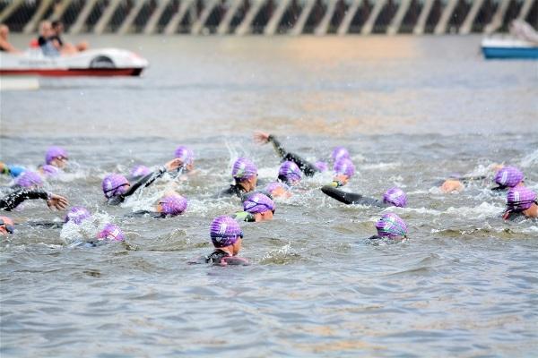 FORD CHALLENGE PRAGUE 2019 | Swimming Open Water Swimming CHALLENGE PRAGUE 2019, Open Water Swimming Prague, Czech Triathlon Photo, Challenge Prague Triathlon PHOTOS, www.swim.by, CHALLENGE PRAGUE FOTO, Open Water Swimming PHOTO, CHALLENGE PRAGUE TRIATHLON SWIMMING PHOTOS, Swim.by