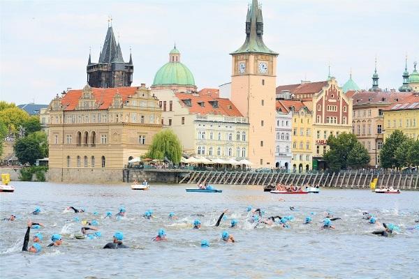 FORD CHALLENGE PRAGUE 2019 | Swimming Open Water Swimming CHALLENGE PRAGUE 2019, Open Water Swimming Prague, Czech Triathlon Photo, Challenge Prague Triathlon PHOTOS, www.swim.by, CHALLENGE PRAGUE FOTO, Open Water Swimming PHOTO, CHALLENGE PRAGUE TRIATHLON SWIMMING PHOTOS, Swim.by