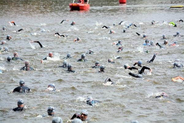 FORD CHALLENGE PRAGUE 2019 | Swimming Open Water Swimming CHALLENGE PRAGUE 2019, Open Water Swimming Prague, Czech Triathlon Photo, Challenge Prague Triathlon PHOTOS, www.swim.by, CHALLENGE PRAGUE FOTO, Open Water Swimming PHOTO, CHALLENGE PRAGUE TRIATHLON SWIMMING PHOTOS, Swim.by