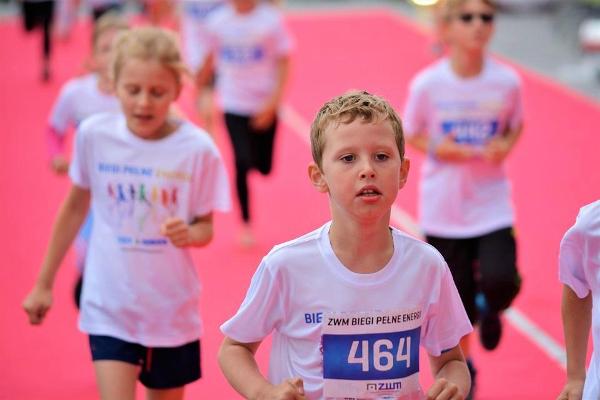 Suwałki Kids & Junior Run 2019 Suwałki Kids Junior Run 2019, Suwałki Bieg FOTO, RESO Suwałki Bieg Zdjęcia, www.running.by, Suwałki Bieg Photo, Suwalki Running FOTO, Suwałki Kids Run Foto Zdjęcia, Suwalki Junior Run Foto Zdjęcia, Swim.by