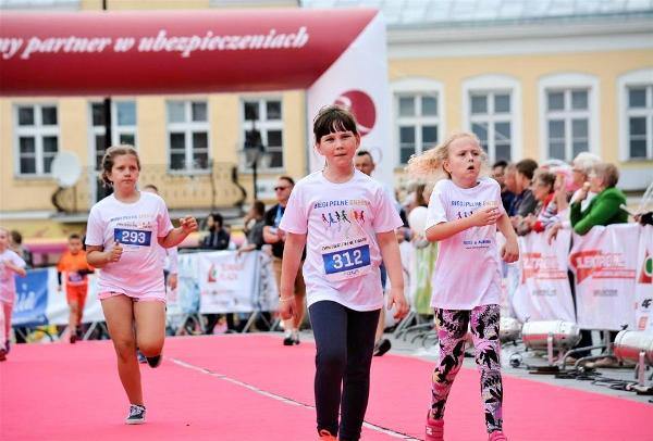 Suwałki Kids & Junior Run 2019 Suwałki Kids Junior Run 2019, Suwałki Bieg FOTO, RESO Suwałki Bieg Zdjęcia, www.running.by, Suwałki Bieg Photo, Suwalki Running FOTO, Suwałki Kids Run Foto Zdjęcia, Suwalki Junior Run Foto Zdjęcia, Swim.by