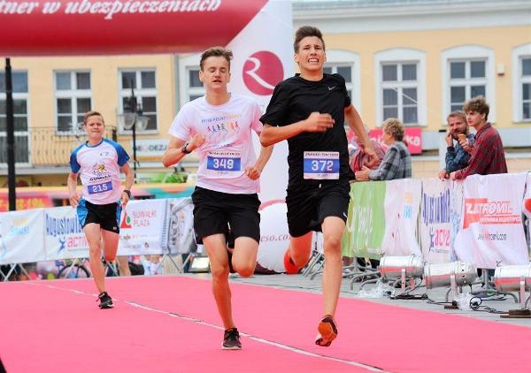 Suwałki Kids & Junior Run 2019 Suwałki Kids Junior Run 2019, Suwałki Bieg FOTO, RESO Suwałki Bieg Zdjęcia, www.running.by, Suwałki Bieg Photo, Suwalki Running FOTO, Suwałki Kids Run Foto Zdjęcia, Suwalki Junior Run Foto Zdjęcia, Swim.by