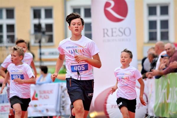 Suwałki Kids & Junior Run 2019 Suwałki Kids Junior Run 2019, Suwałki Bieg FOTO, RESO Suwałki Bieg Zdjęcia, www.running.by, Suwałki Bieg Photo, Suwalki Running FOTO, Suwałki Kids Run Foto Zdjęcia, Suwalki Junior Run Foto Zdjęcia, Swim.by