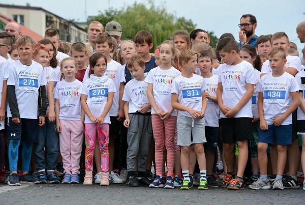 Suwałki Kids & Junior Run 2019 Suwałki Kids Junior Run 2019, Suwałki Bieg FOTO, RESO Suwałki Bieg Zdjęcia, www.running.by, Suwałki Bieg Photo, Suwalki Running FOTO, Suwałki Kids Run Foto Zdjęcia, Suwalki Junior Run Foto Zdjęcia, Swim.by