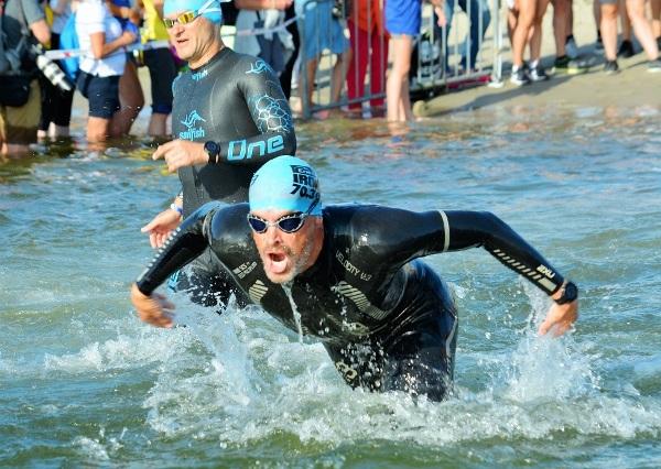 Triathlon IRONMAN 70.3 Gdynia 2019 - Swimming Triathlon IRONMAN 70.3 Gdynia 2019 Swimming Photo, IRONMAN Triathlon Gdynia 2019 Zdjęcia, IRONMAN Triathlon Gdynia 2019 Photos, Triathlon IRONMAN Swim Photo, www.swim.by, IRONMAN Triathlon Swimming Photo, IRONMAN Gdynia Triathlon Swimming Photo, Triathlon IRONMAN Gdynia Swimming PHOTO, Swim.by