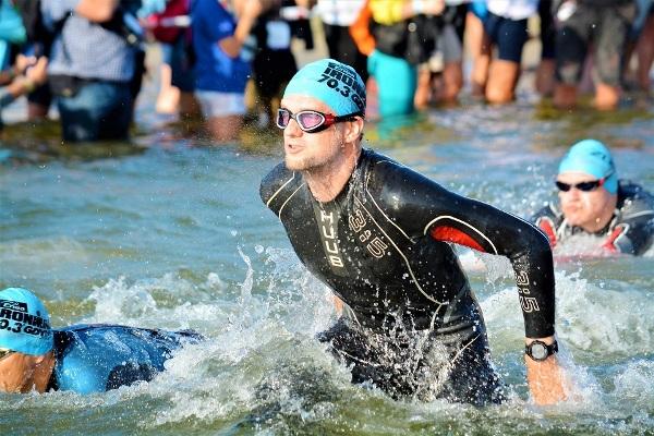 Triathlon IRONMAN 70.3 Gdynia 2019 - Swimming Triathlon IRONMAN 70.3 Gdynia 2019 Swimming Photo, IRONMAN Triathlon Gdynia 2019 Zdjęcia, IRONMAN Triathlon Gdynia 2019 Photos, Triathlon IRONMAN Swim Photo, www.swim.by, IRONMAN Triathlon Swimming Photo, IRONMAN Gdynia Triathlon Swimming Photo, Triathlon IRONMAN Gdynia Swimming PHOTO, Swim.by