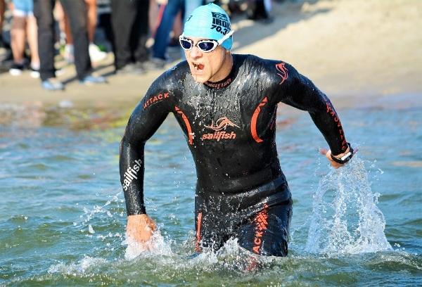 Triathlon IRONMAN 70.3 Gdynia 2019 - Swimming Triathlon IRONMAN 70.3 Gdynia 2019 Swimming Photo, IRONMAN Triathlon Gdynia 2019 Zdjęcia, IRONMAN Triathlon Gdynia 2019 Photos, Triathlon IRONMAN Swim Photo, www.swim.by, IRONMAN Triathlon Swimming Photo, IRONMAN Gdynia Triathlon Swimming Photo, Triathlon IRONMAN Gdynia Swimming PHOTO, Swim.by