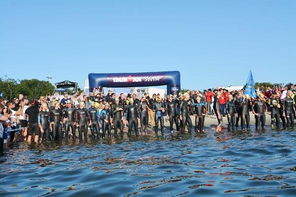 Triathlon IRONMAN 70.3 Gdynia 2019 - Swimming Triathlon IRONMAN 70.3 Gdynia 2019 Swimming Photo, IRONMAN Triathlon Gdynia 2019 Zdjęcia, IRONMAN Triathlon Gdynia 2019 Photos, Triathlon IRONMAN Swim Photo, www.swim.by, IRONMAN Triathlon Swimming Photo, IRONMAN Gdynia Triathlon Swimming Photo, Triathlon IRONMAN Gdynia Swimming PHOTO, Swim.by