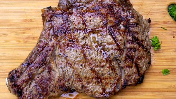 How to Cook the Perfect Steak, Gordon Ramsay's Recipe, https://swim.by, Gordon Ramsay's Perfect Steak Recipe, Perfect Steak Video Recipe, Andrzej Waszkewicz Filmmaking, Perfect Steak YouTube Videos